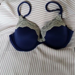 Victoria Secret Bra